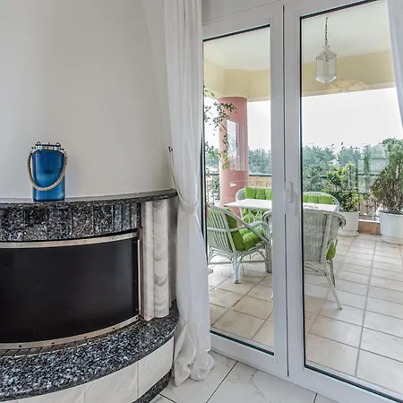 Celestial Garden-thessaloniki's Modern, Eclectic Penthouse With An Amazing View And Veranda