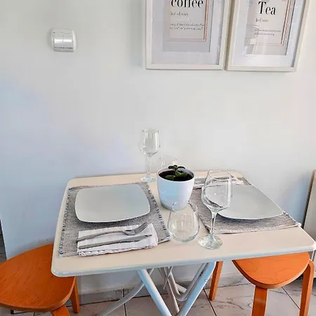 Celestial Garden-thessaloniki's Modern, Eclectic Penthouse-ideal For Remote Work And Longer