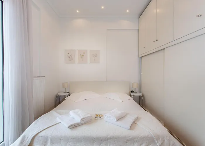아파트 Celestial Garden-thessaloniki's Modern, Eclectic Penthouse-ideal For Remote Work And Longer *
