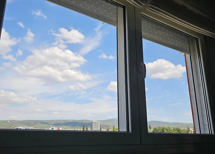 公寓 Celestial Garden-thessaloniki's Modern, Eclectic Penthouse-ideal For Remote Work And Longer 塞萨洛尼基