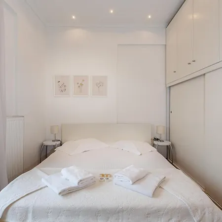Apartman Celestial Garden-thessaloniki's Modern, Eclectic Penthouse-ideal For Remote Work And Longer *