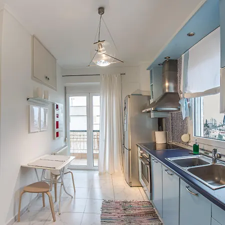 Celestial Garden-thessaloniki's Modern, Eclectic Penthouse-ideal For Remote Work And Longer Apartman *