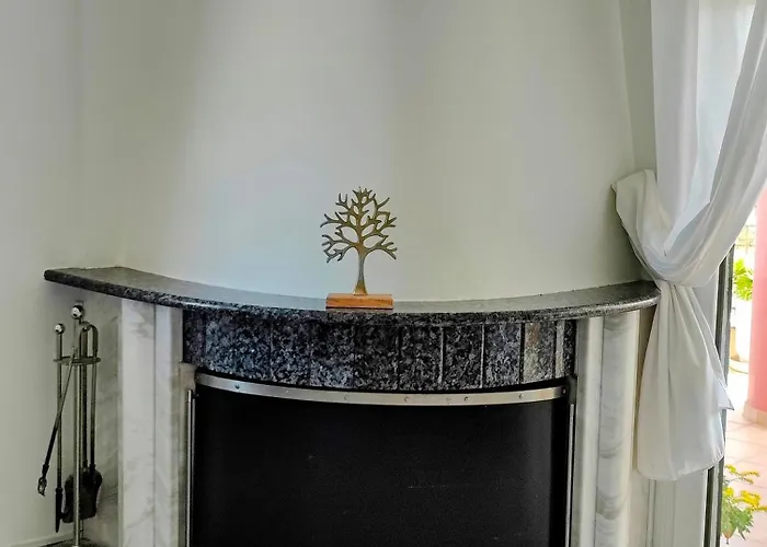 Celestial Garden-thessaloniki's Modern, Eclectic Penthouse-ideal For Remote Work And Longer Apartamento