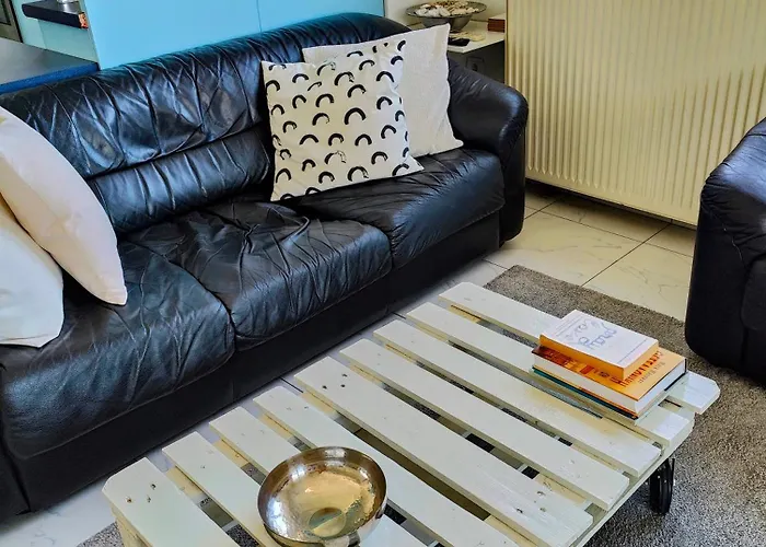 Celestial Garden-thessaloniki's Modern, Eclectic Penthouse-ideal For Remote Work And Longer Apartamento
