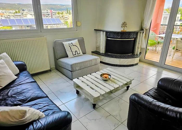 Celestial Garden-thessaloniki's Modern, Eclectic Penthouse-ideal For Remote Work And Longer Tesalónica